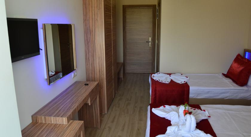 קוסדסי Belmare Hotel מראה חיצוני תמונה